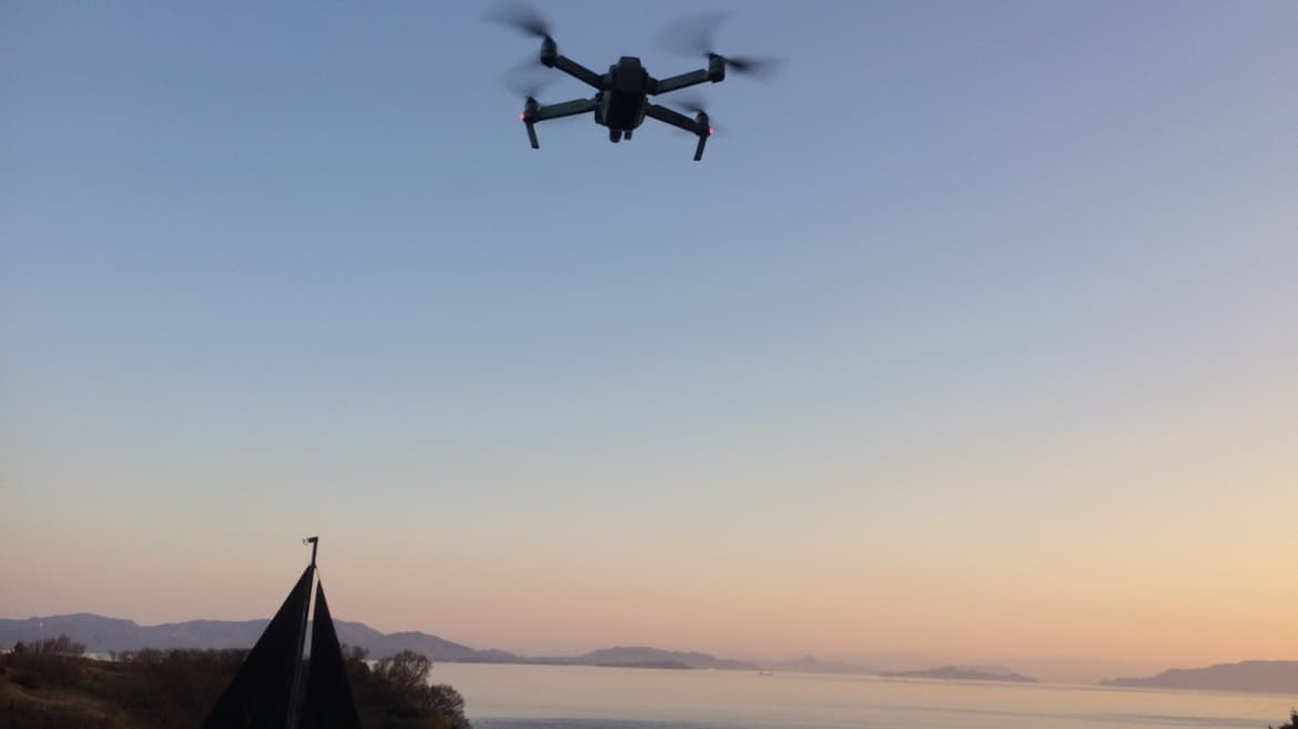 岡山県瀬戸内市牛窓町のペンションくろしお丸のオーナーとドローン