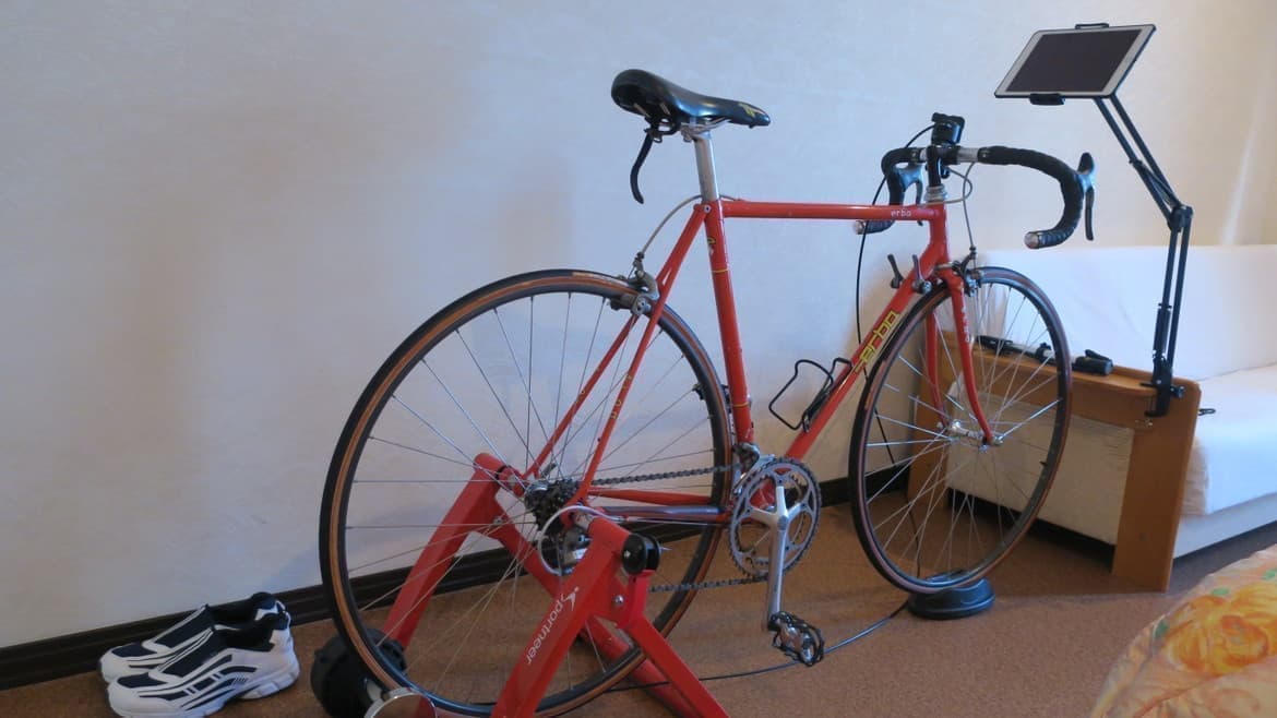 岡山県瀬戸内市牛窓町のペンションくろしお丸のオーナーと自転車